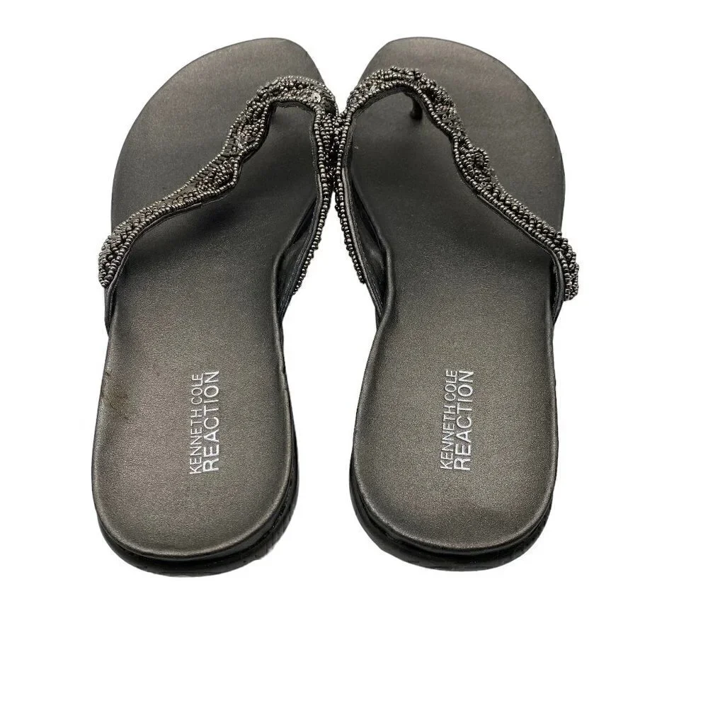 Kenneth Cole Reaction Women Sandals Flip Flops Flats Beaded Detail Gunmetal 10M